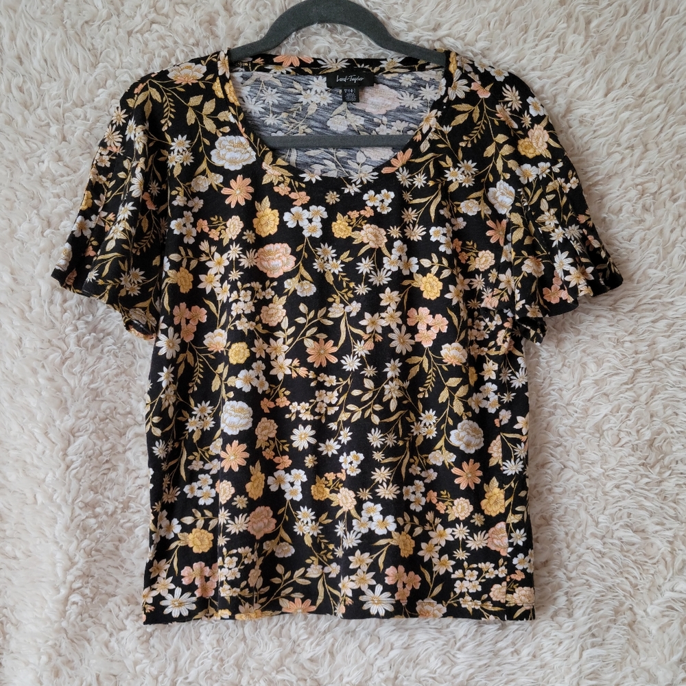 Lord & Taylor Floral Short Sleeve Tee - Black and Gold